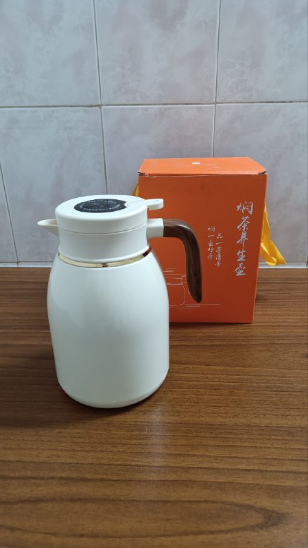 فلاسک درجه دار در رنگ های مختلف