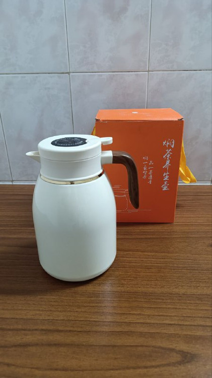 فلاسک درجه دار در رنگ های مختلف